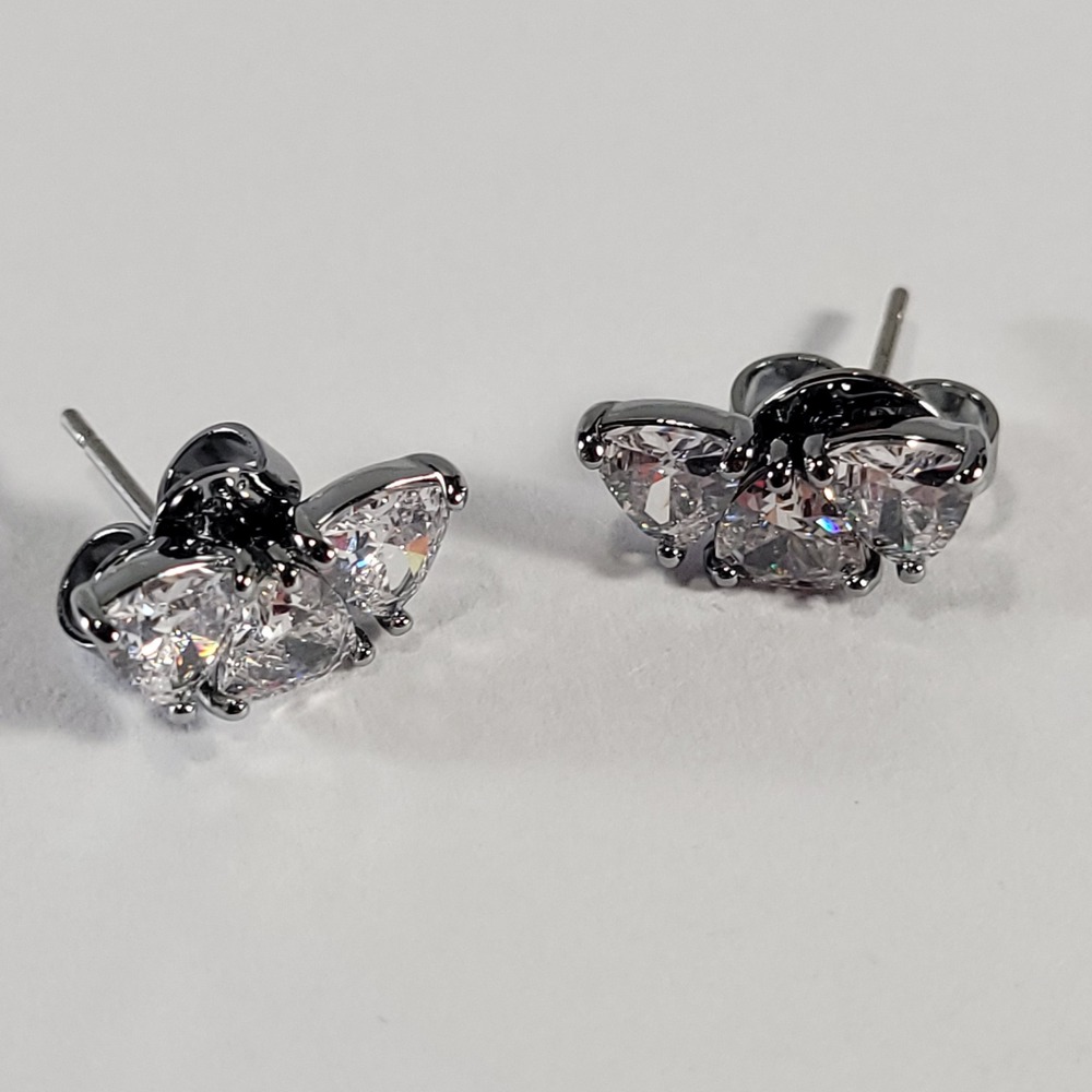 Butterfly Stud Earrings Women OS Silver Clear Three‎ Stone Whimsical Costume